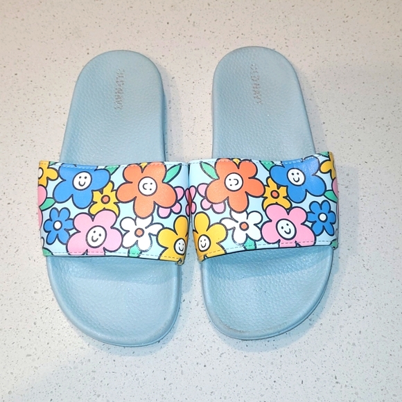 Old Navy Other - {Old Navy} Kids Slides Sandals Flower Smiley face